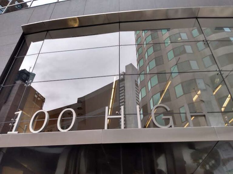 Boston Financial District (100 High Street) exterior